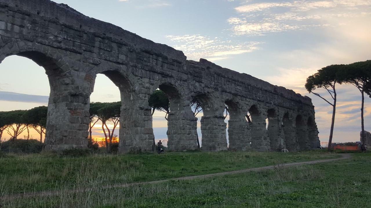 Casa Paestum. Your Wonderful Garden In Рим Екстер'єр фото